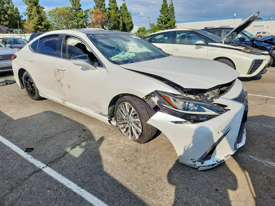 2020 LEXUS ES 350  