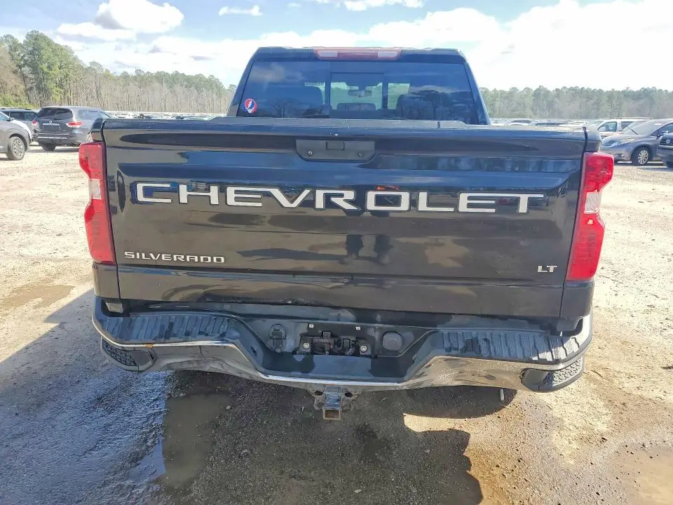 2020 CHEVROLET SILVERADO K1500 LT  