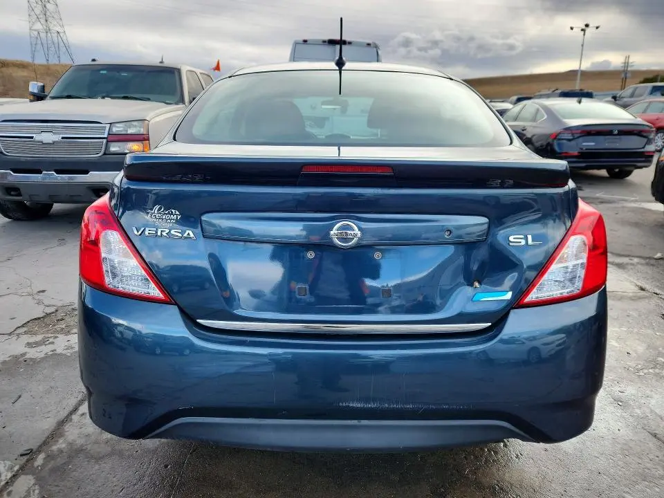 2015 NISSAN VERSA SL W   
