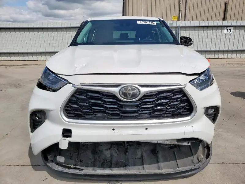 2020 TOYOTA HIGHLANDER L  