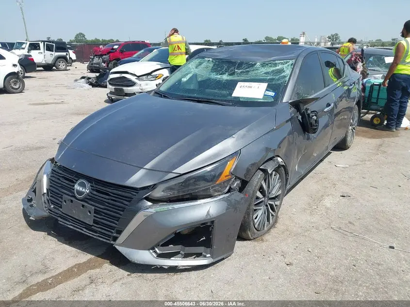 2024 NISSAN ALTIMA SV FWD