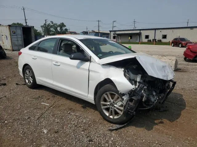 2017 HYUNDAI SONATA SE  