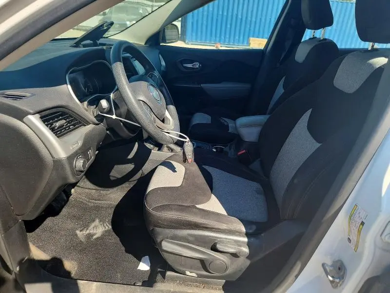 2014 JEEP CHEROKEE SPORT  