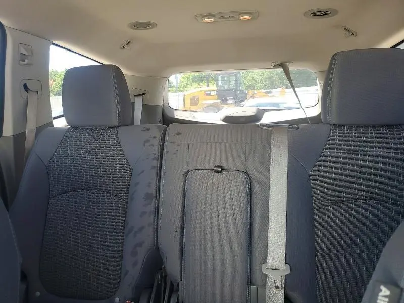 2013 CHEVROLET TRAVERSE LS  