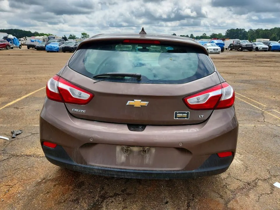 2019 CHEVROLET CRUZE LT  
