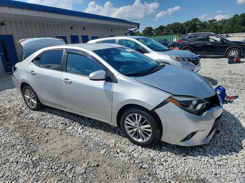 2014 TOYOTA COROLLA LE PLUS  