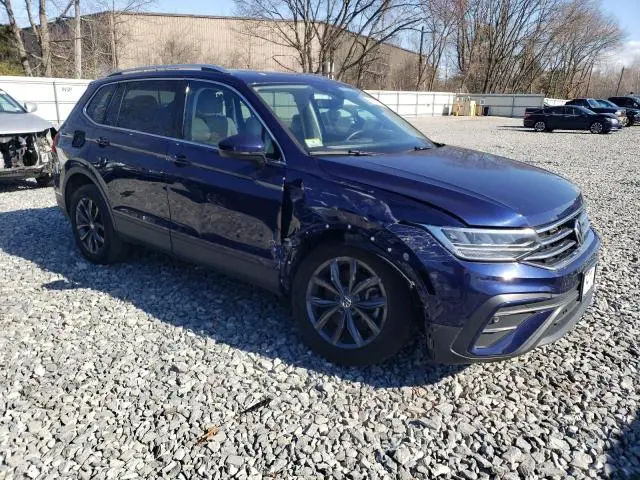 2022 VOLKSWAGEN TIGUAN SE  