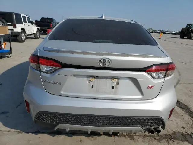 2020 TOYOTA COROLLA SE  