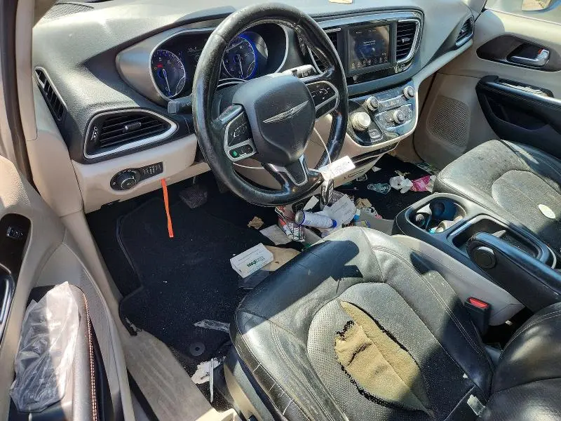 2020 CHRYSLER PACIFICA TOURING L  