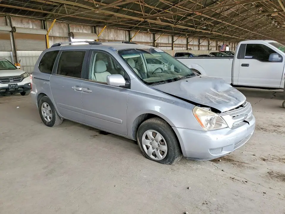 2010 KIA SEDONA LX  