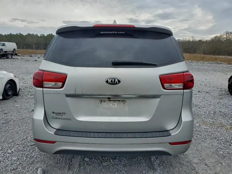 2017 KIA SEDONA L  