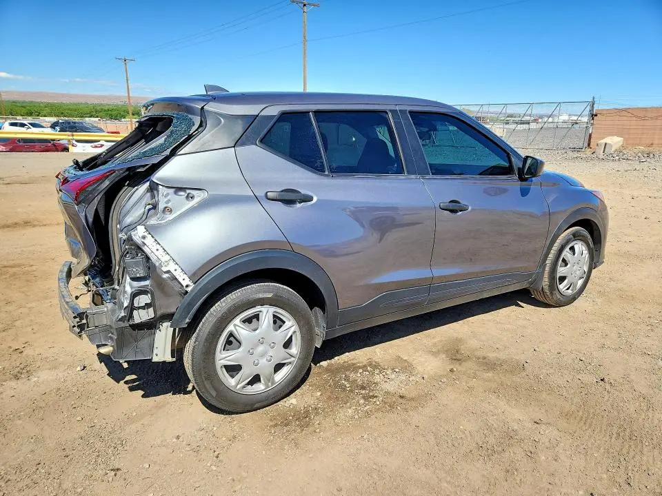 2024 NISSAN KICKS S  