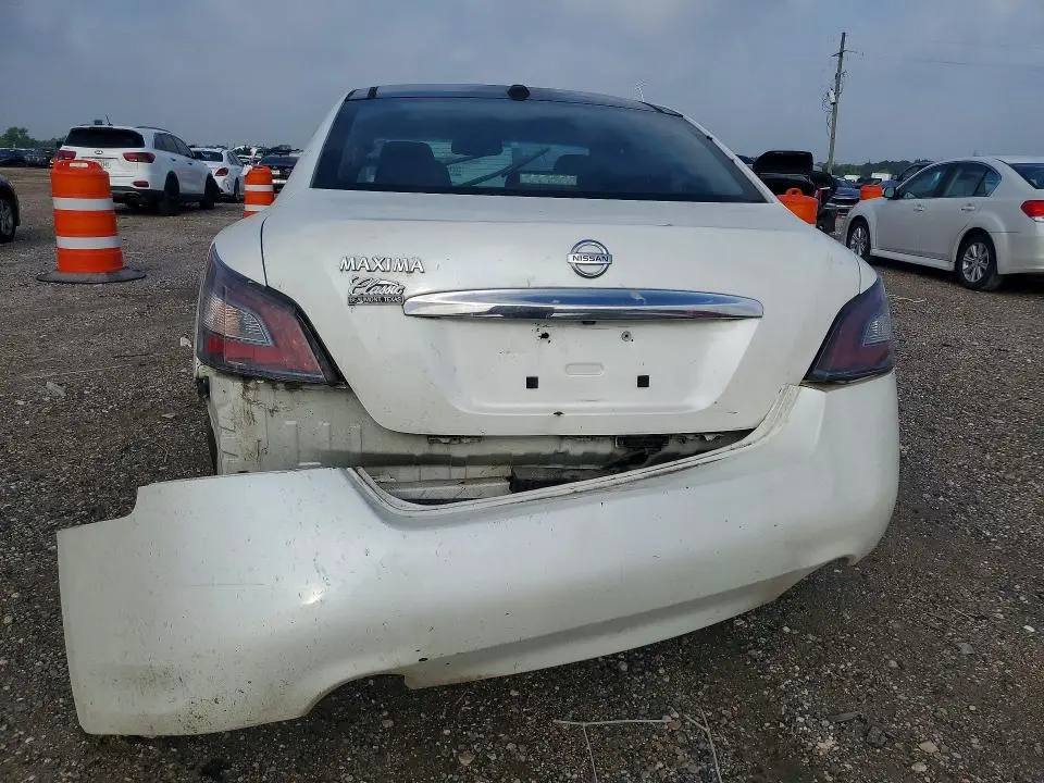 2014 NISSAN MAXIMA   