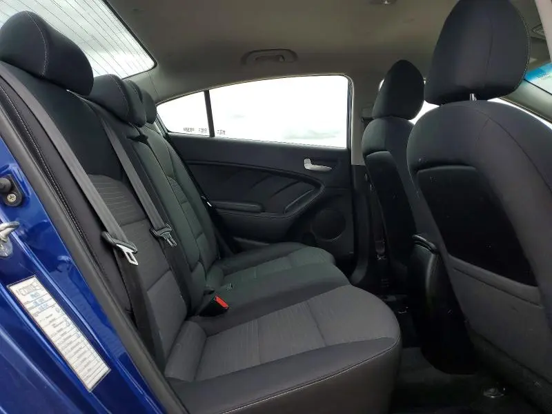 2018 KIA FORTE LX  