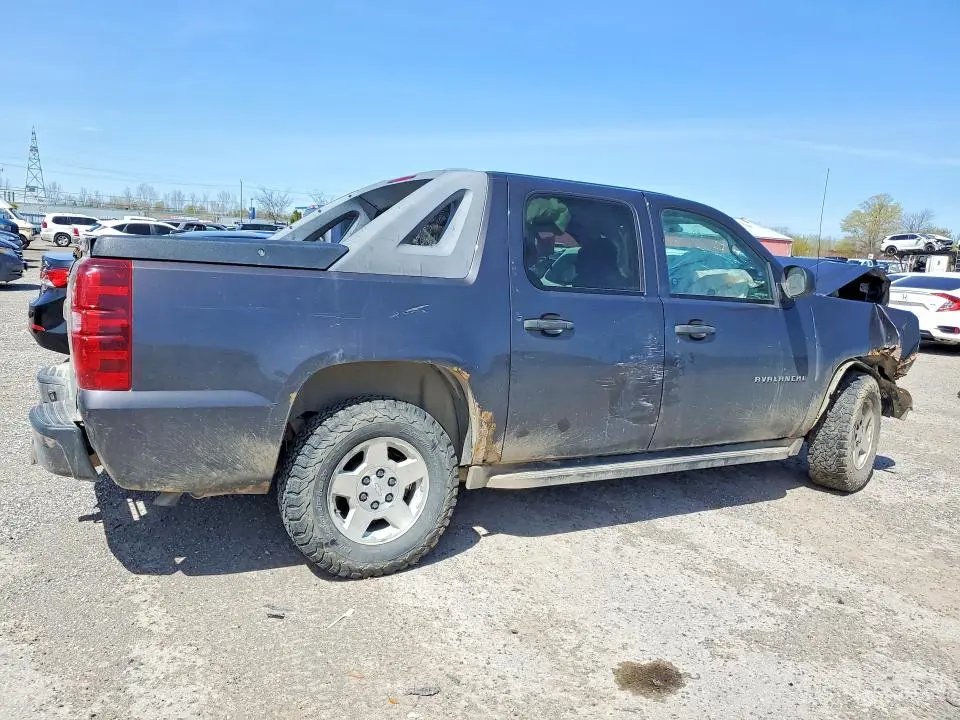 2010 CHEVROLET AVALANCHE LS  