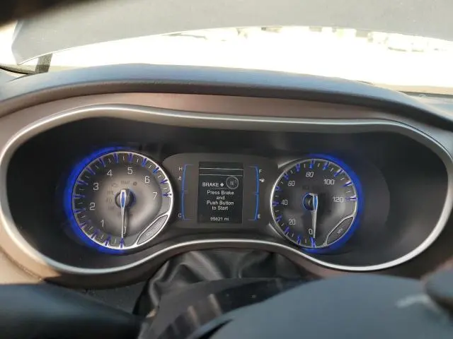 2017 CHRYSLER PACIFICA TOURING L  