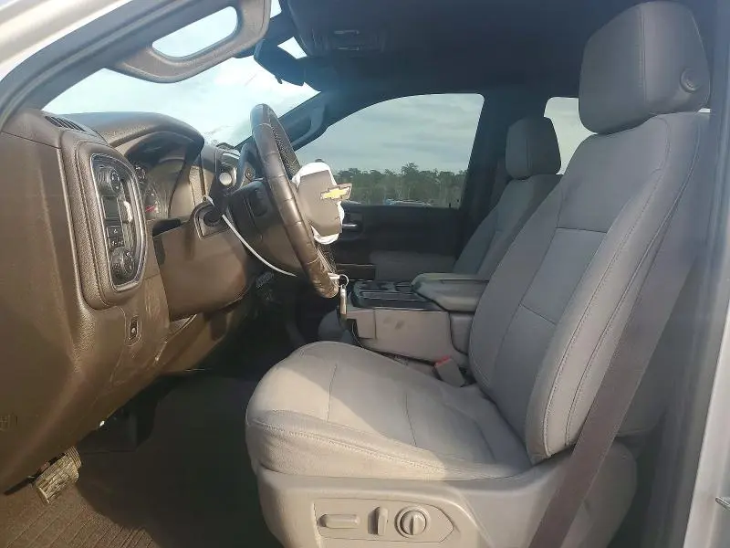 2019 CHEVROLET SILVERADO C1500 LT  