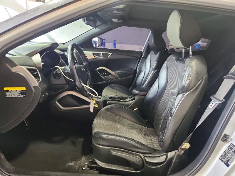 2016 HYUNDAI VELOSTER BASE  