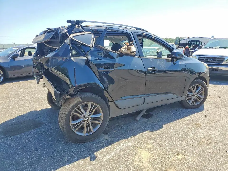 2015 HYUNDAI TUCSON SE  