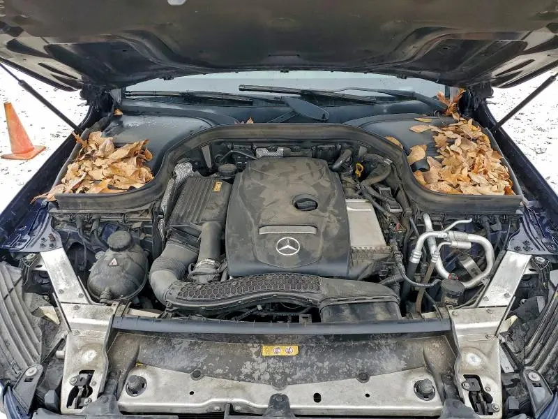 2016 MERCEDES-BENZ GLC 300  