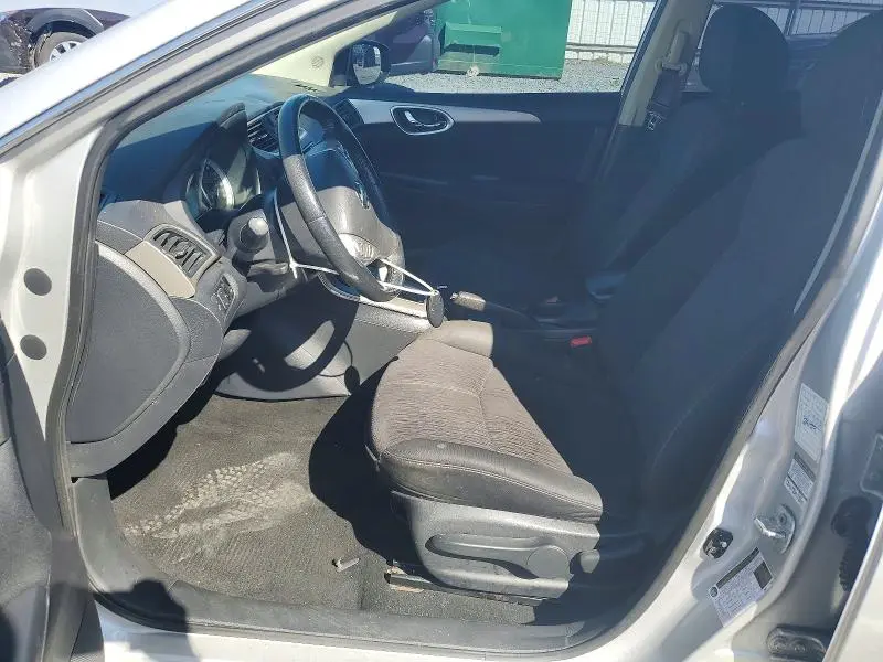 2015 NISSAN SENTRA SV  