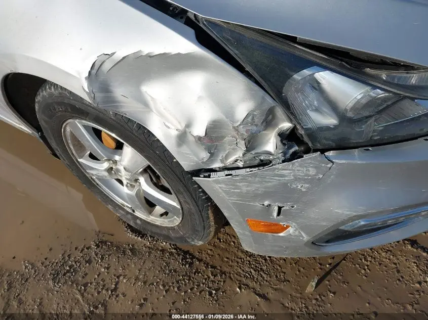 2015 CHEVROLET CRUZE 2LT AUTO