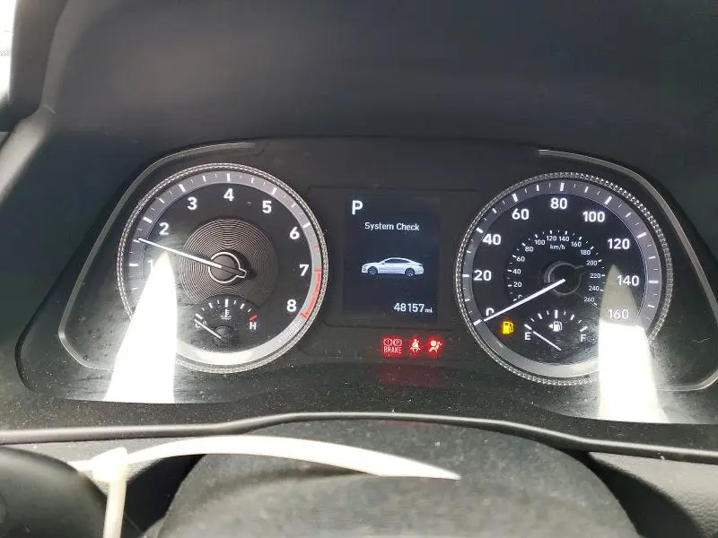 2022 HYUNDAI SONATA SE  
