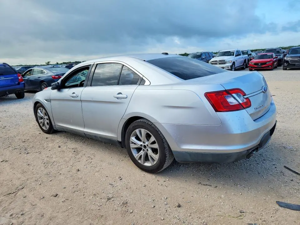 2011 FORD TAURUS SEL  