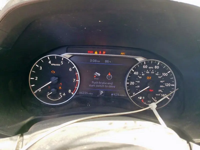2021 NISSAN ALTIMA SV  