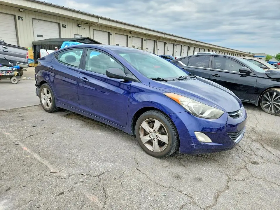 2012 HYUNDAI ELANTRA GLS  