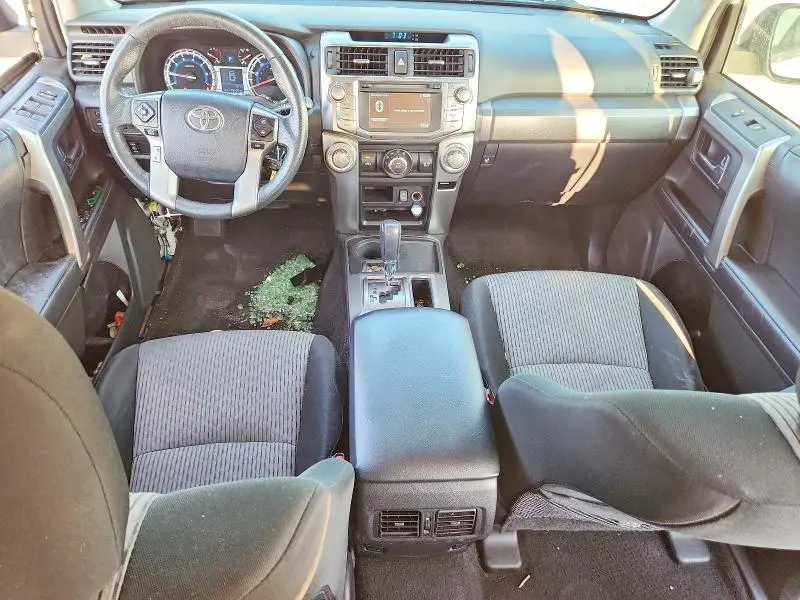 2019 TOYOTA 4RUNNER SR5  