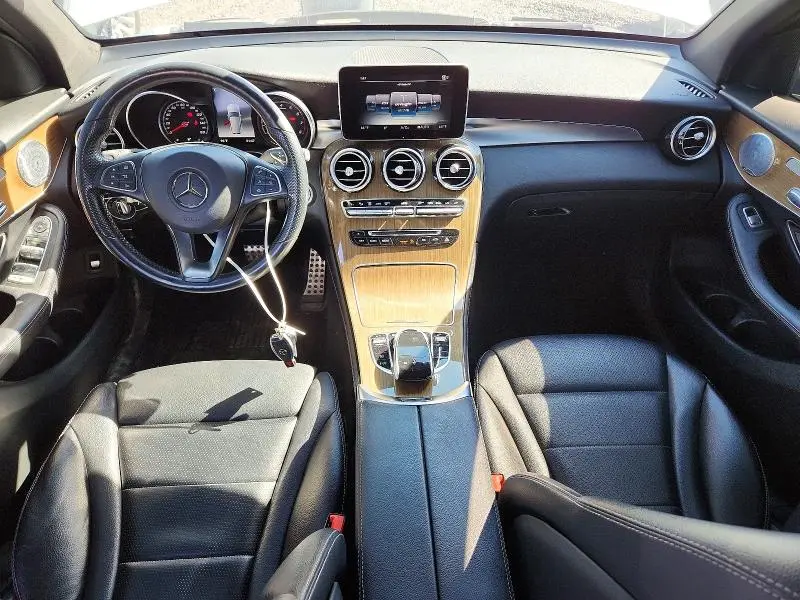 2018 MERCEDES-BENZ GLC 300 4MATIC  