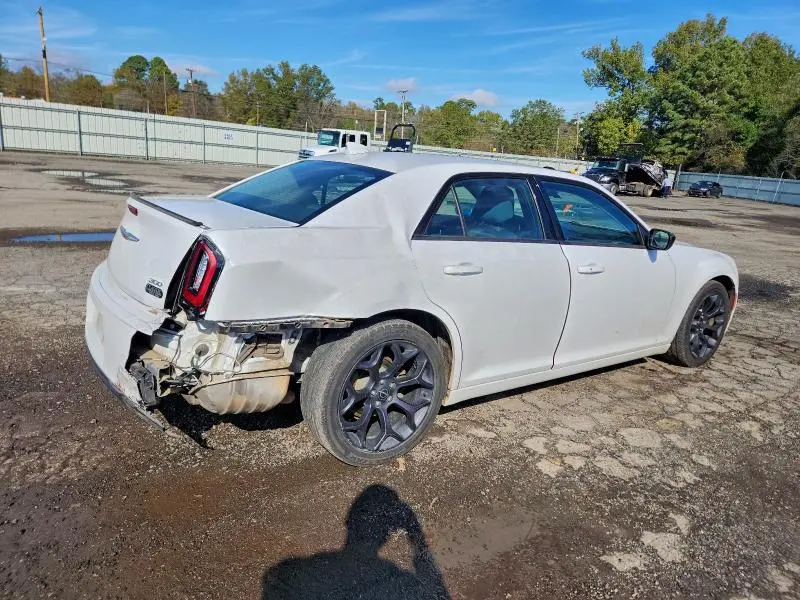 2019 CHRYSLER 300 TOURING  