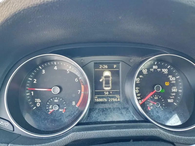 2016 VOLKSWAGEN PASSAT SE  