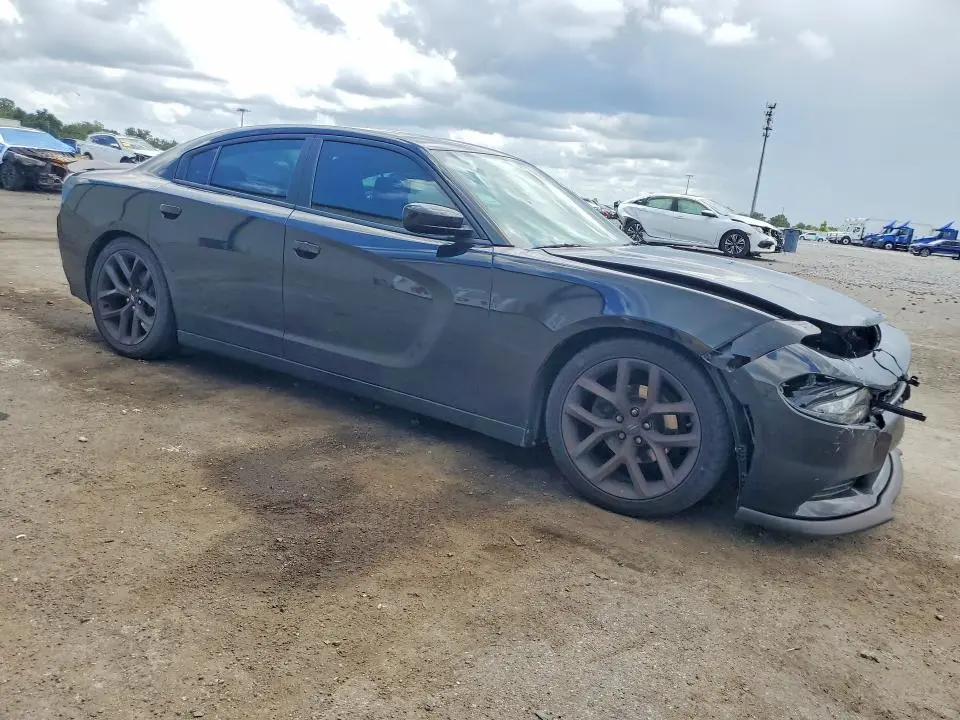 2019 DODGE CHARGER SXT  