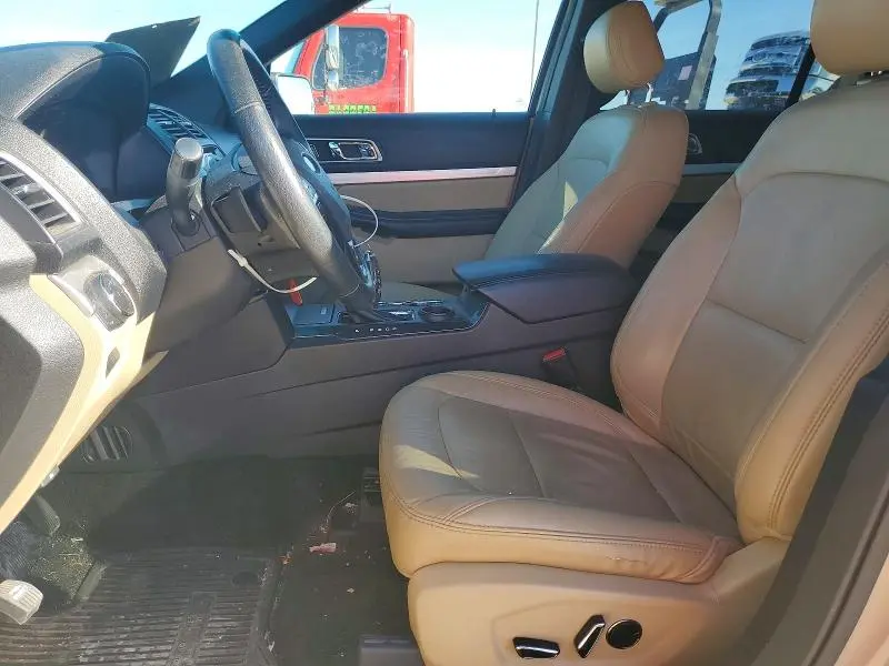 2017 FORD EXPLORER XLT  
