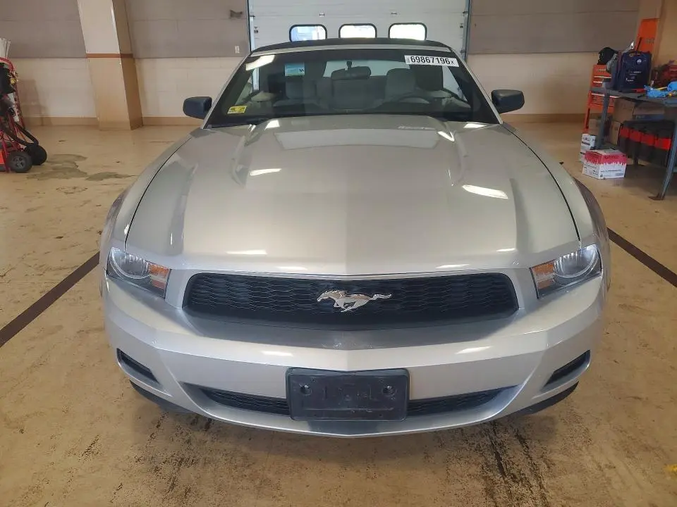 2010 FORD MUSTANG   