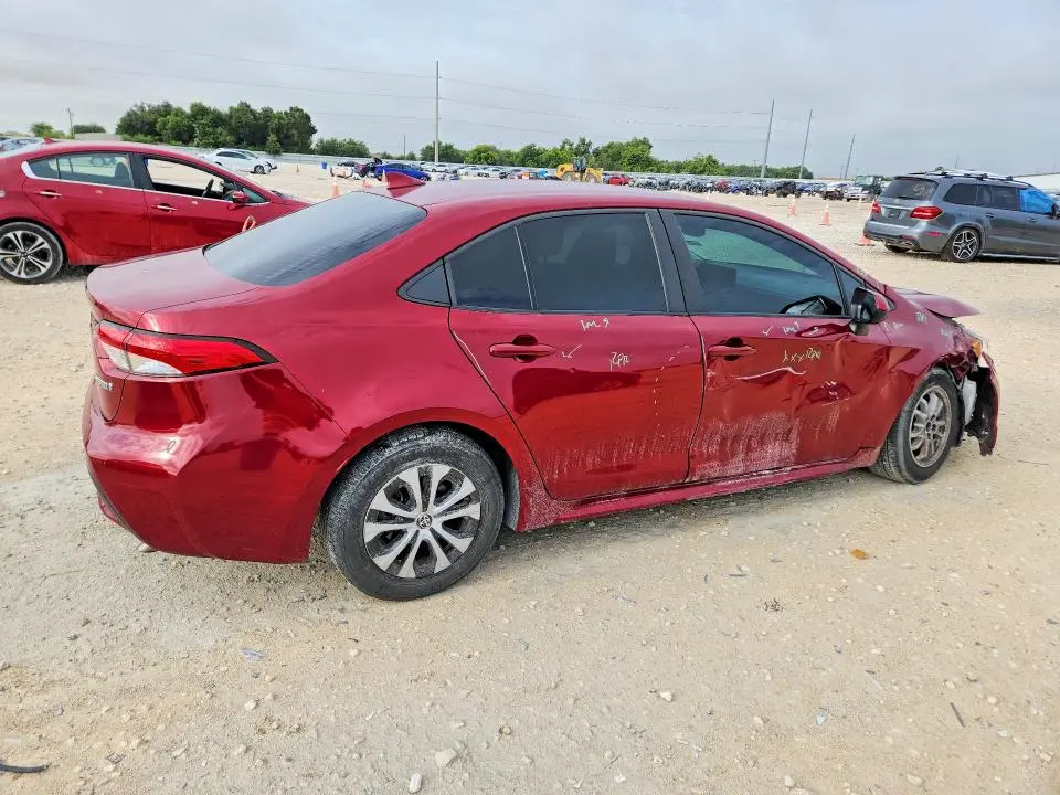 2022 TOYOTA COROLLA LE  