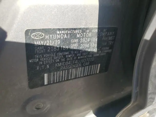 2020 HYUNDAI ELANTRA SEL  