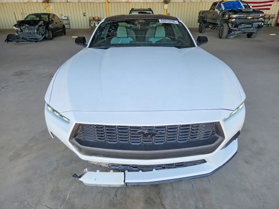2025 FORD MUSTANG   