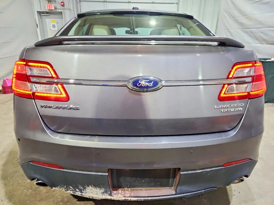 2014 FORD TAURUS LIMITED  