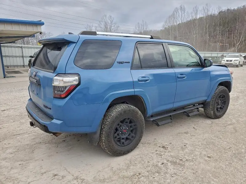 2018 TOYOTA 4RUNNER SR5/SR5 PREMIUM  