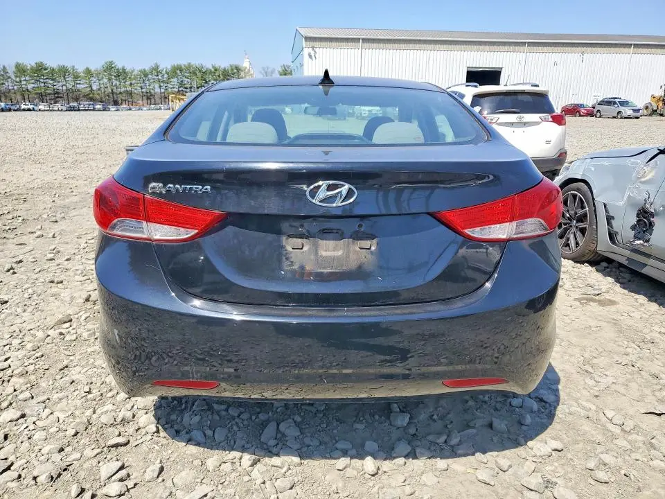 2011 HYUNDAI ELANTRA GLS  