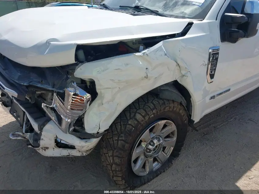 2022 FORD F-250 PLATINUM