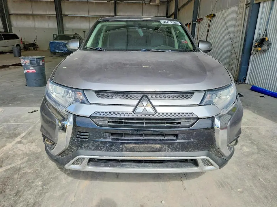 2019 MITSUBISHI OUTLANDER SE  