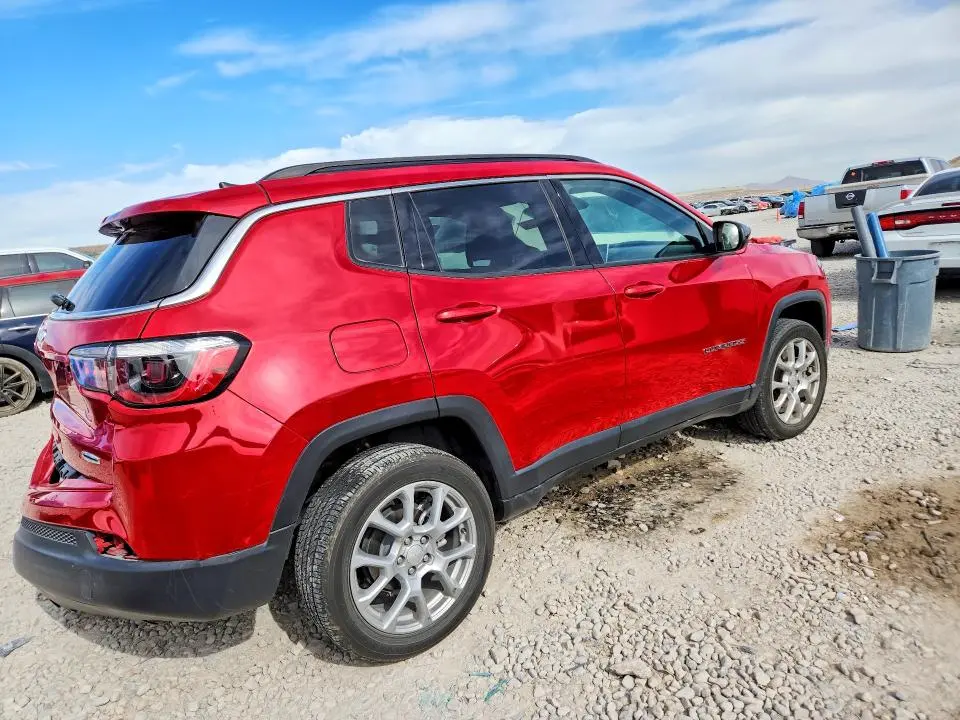 2023 JEEP COMPASS LATITUDE LUX  