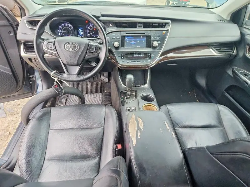 2015 TOYOTA AVALON XLE  