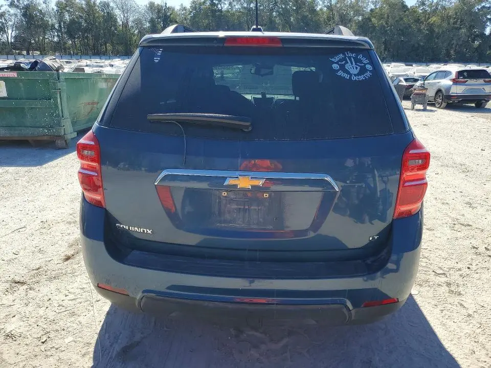 2017 CHEVROLET EQUINOX LT  
