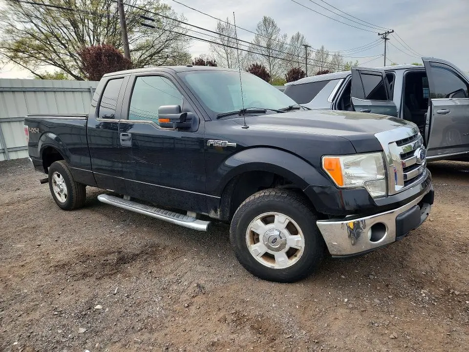 2011 FORD F150 SUPER CAB  