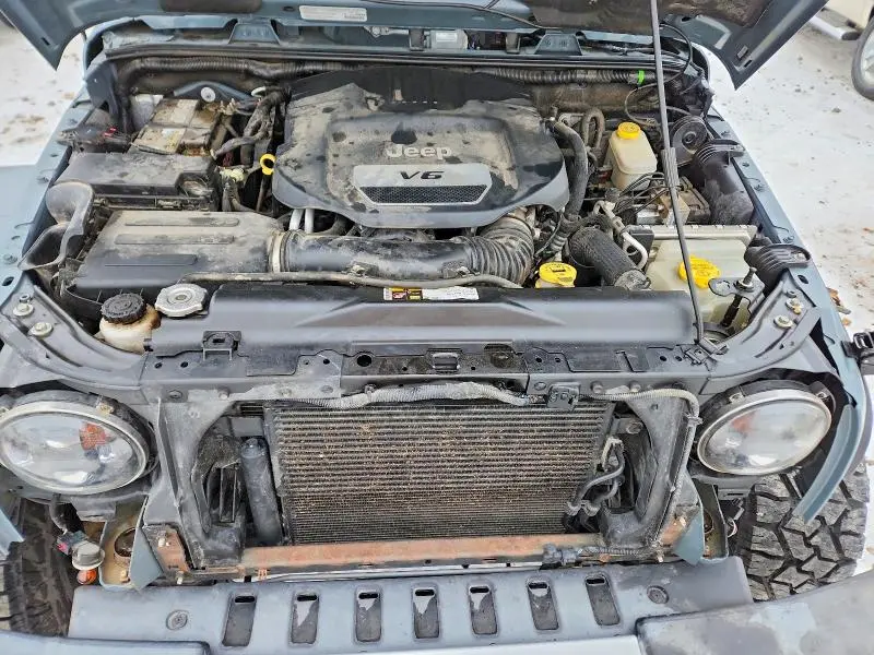 2014 JEEP WRANGLER SAHARA  